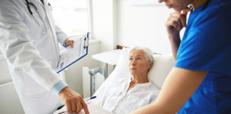 Cancerpatient på ett sjukhus - Foto: Crestock.com